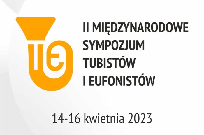 Biały afisz zawiera rysunkową, żótłą tubę oraz informacje na temat przebiegu Sympozjum